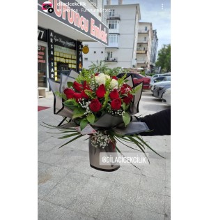 KIRMIZI BEYAZ 20 GÜL