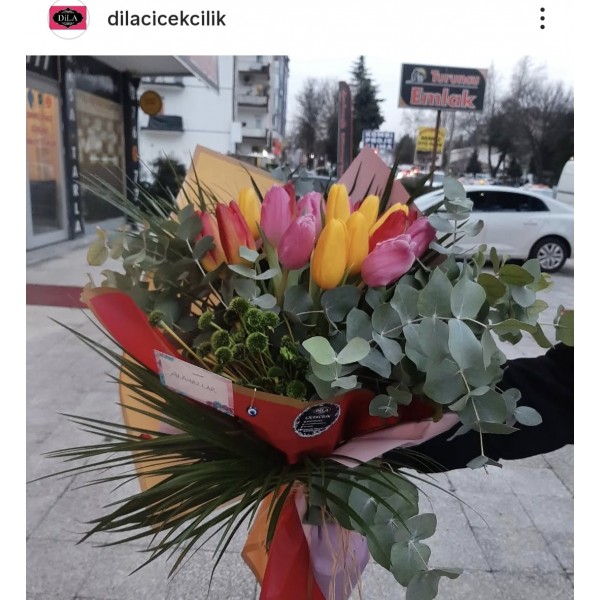 LALE BUKETİ